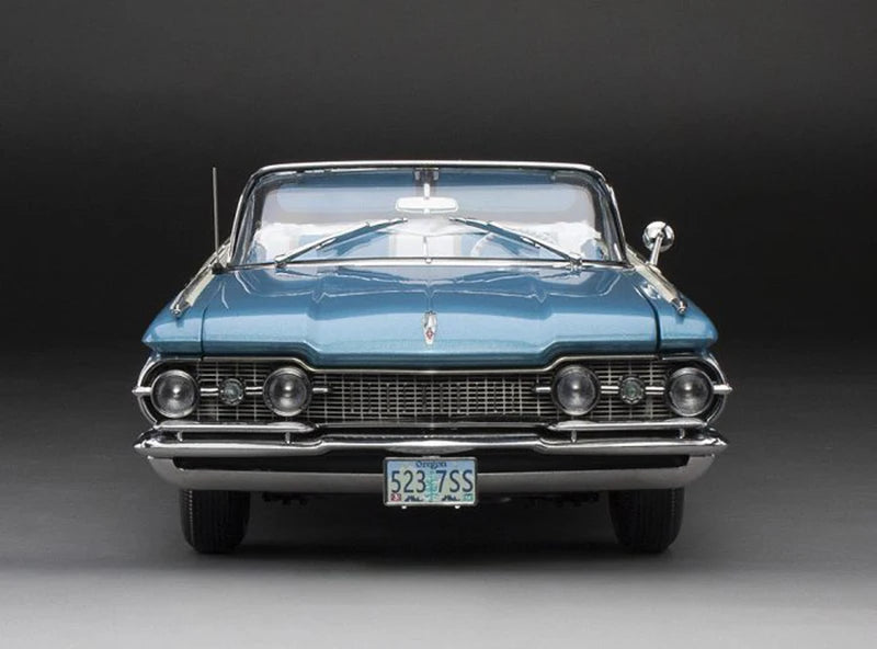 Model 1959 Oldsmobile Hard Top Classic Replica Diecast Alloy Car